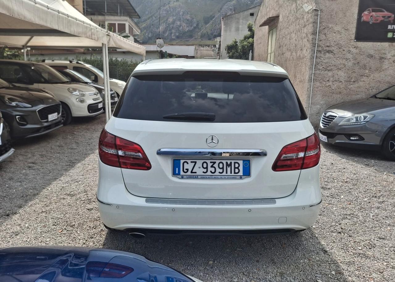 Mercedes-benz B 180 CDI BlueEFFICIENCY Premium