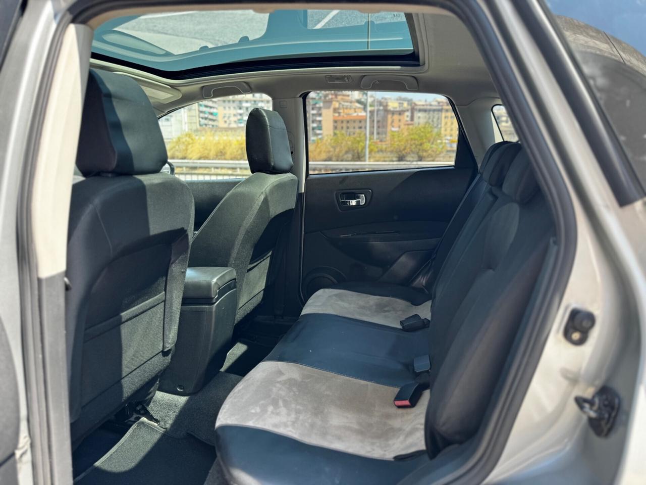 Nissan Qashqai 1.5 dCi DPF Tekna 2012