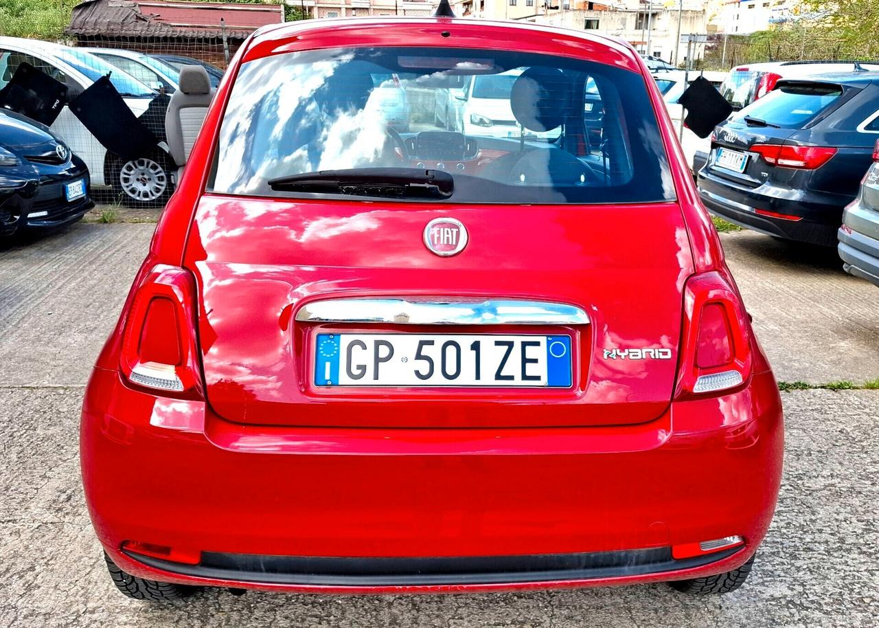 FIAT 500 1.0 Hybrid Red 15000km