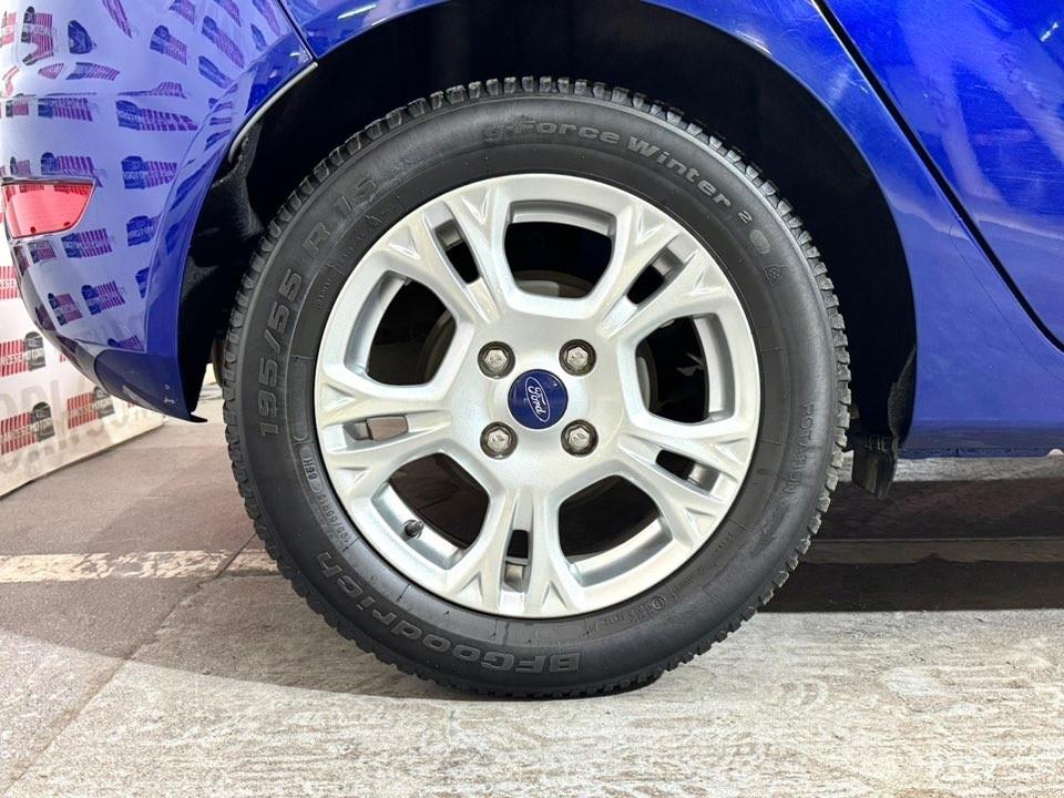 Ford Fiesta 1.5 TDCi 75CV 5 porte Titanium