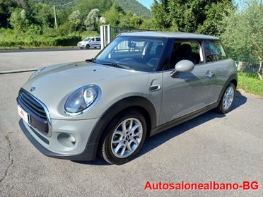 MINI Cooper D 1.5 Cooper D Business Automatica PER NEOPATENTATI