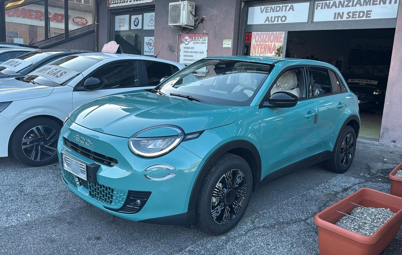 Fiat 600 Hybrid 110 CV DCT MHEV Icon