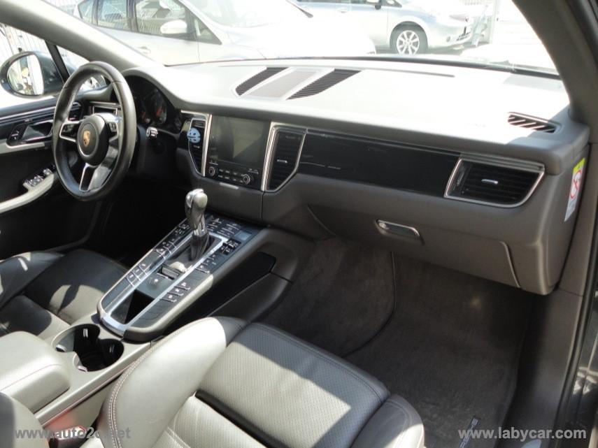 PORSCHE Macan 3.0 S