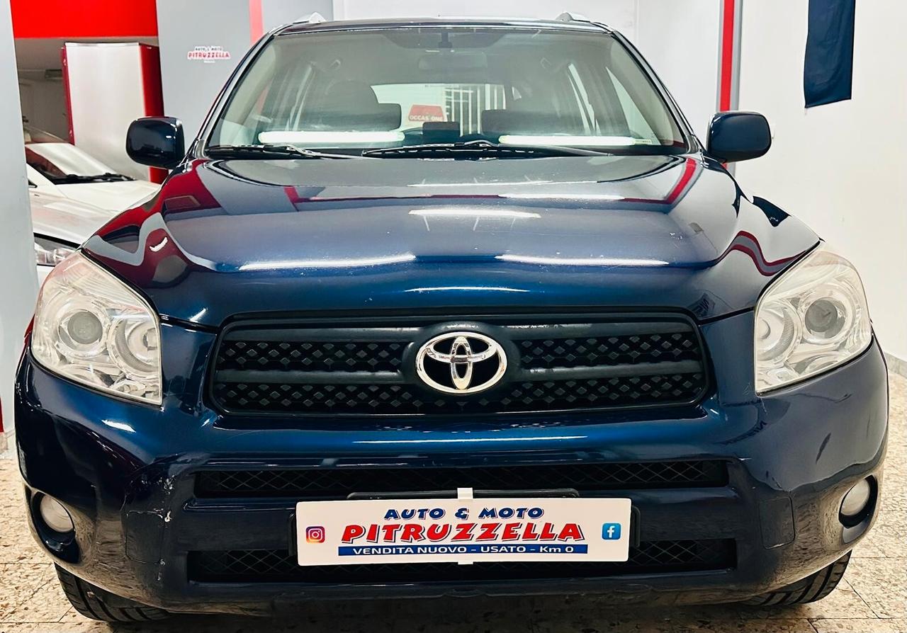 Toyota RAV 4 RAV4 2.2 D-4D 136 CV