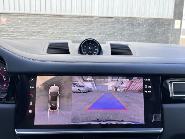 PORSCHE Cayenne Coupé 4.0 GTS