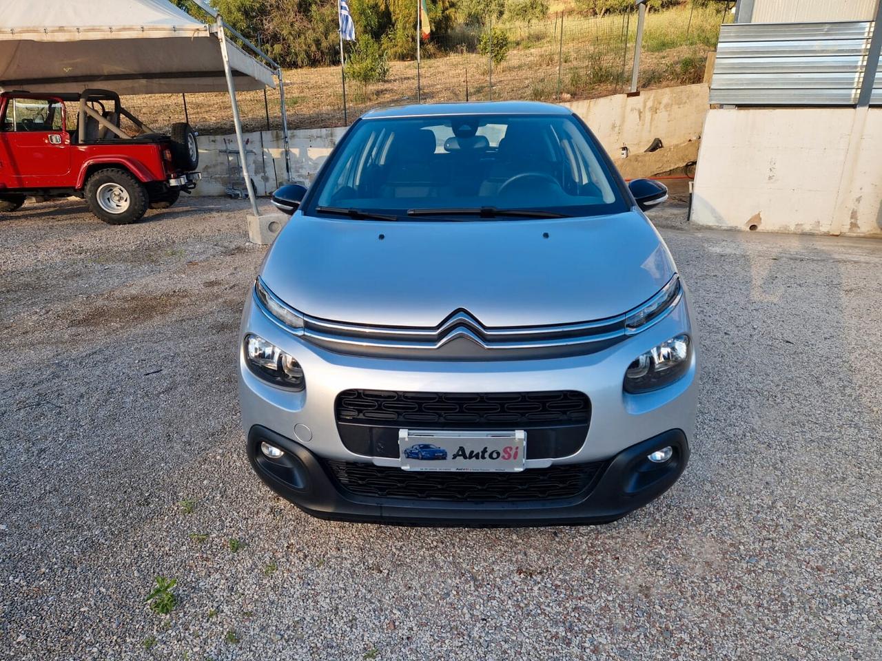 Citroen C3 PureTech 1.2 Live Edition
