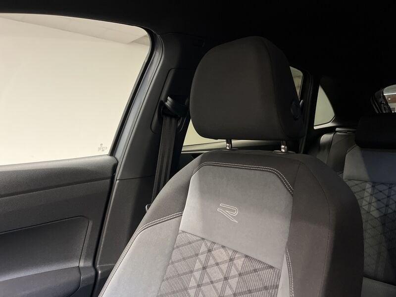 Volkswagen Taigo R-Line 1.0 TSI 81 kW (110 CV) Manuale