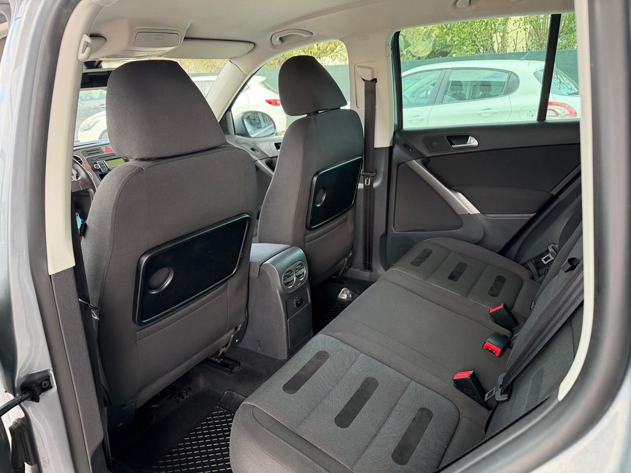 Volkswagen Tiguan 2.0 16V TDI DPF tiptronic Sport & Style (18°)