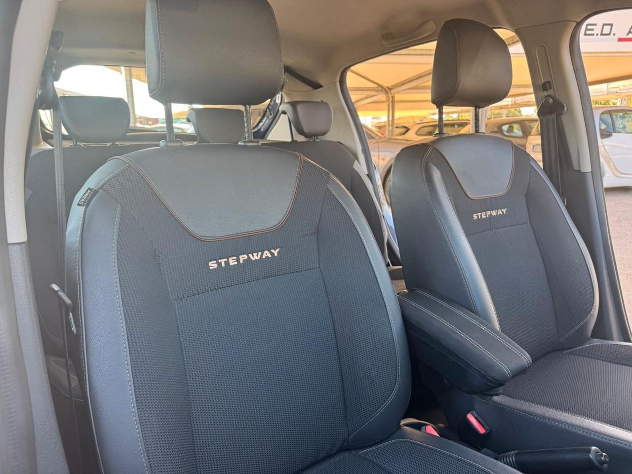 DACIA SANDERO STEPWAY 1.5 DCI 90CV UNICO PROPRIETARIO