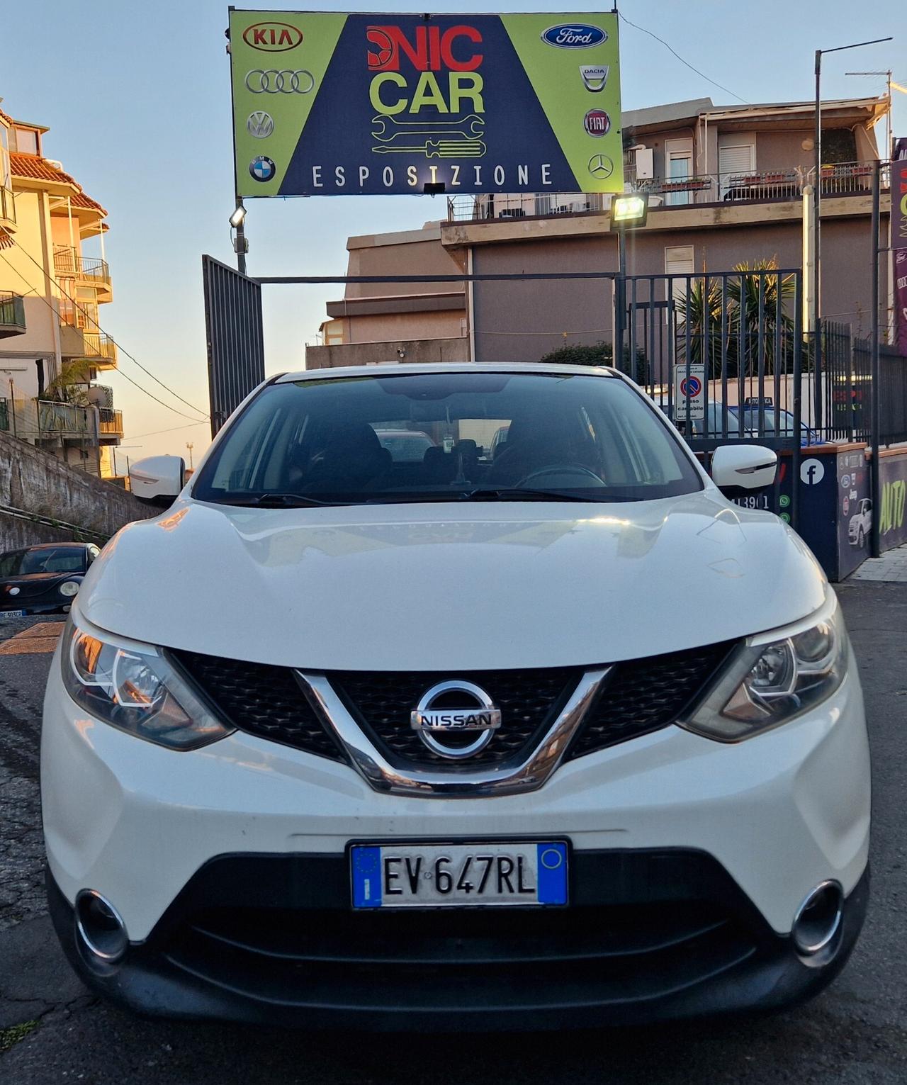 Nissan Qashqai 1.5 dCi DPF Tekna