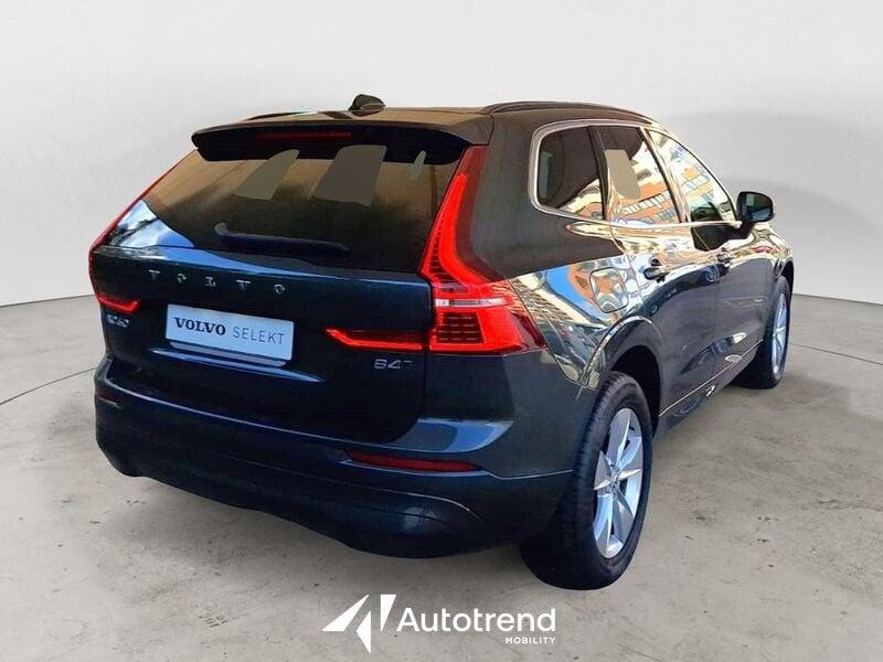 Volvo XC60 B4 197+14 CV AWD Automatica Momentum Pro