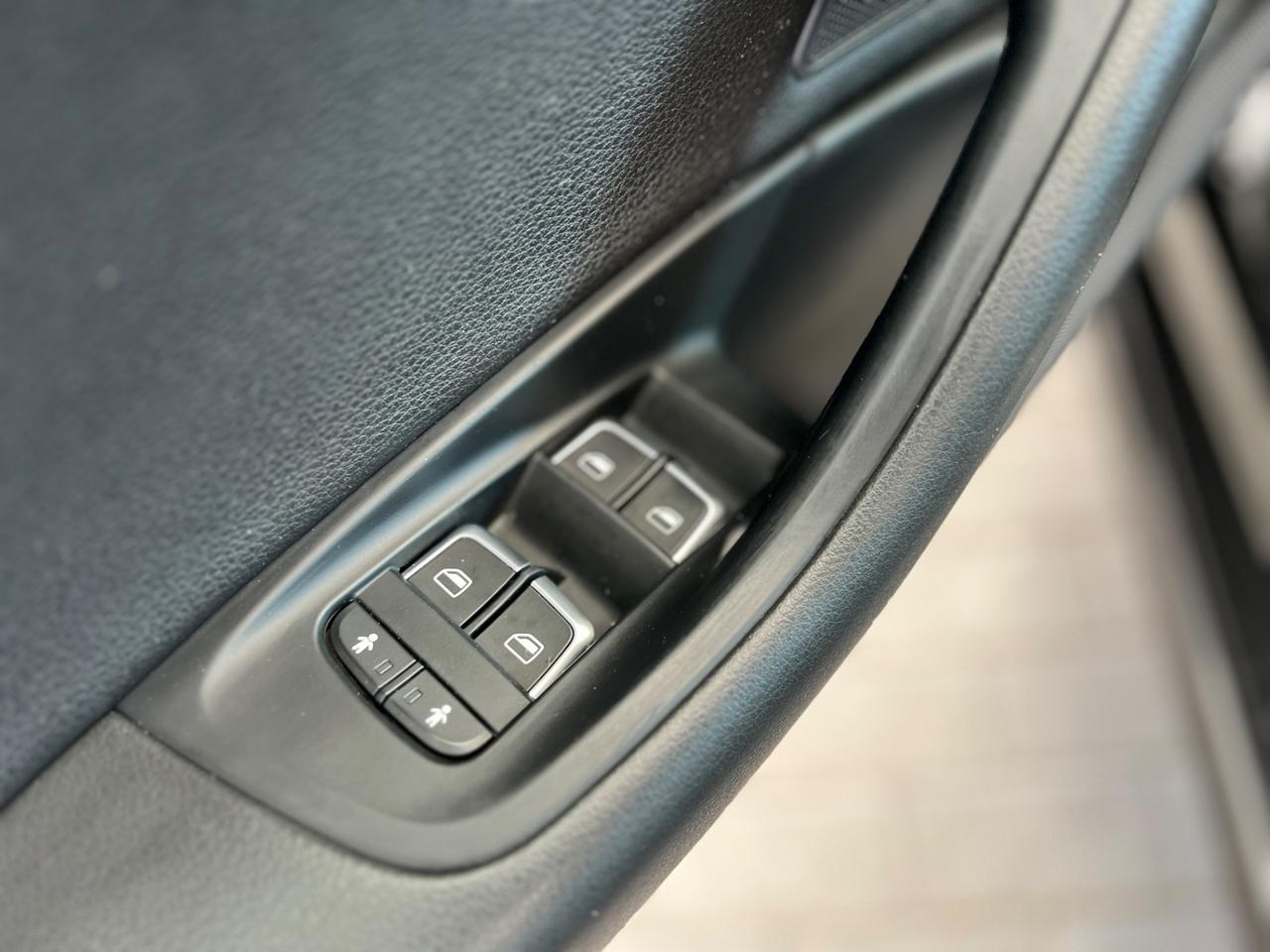 Audi A6 Avant 2.0 TDI 190 CV ULTRA