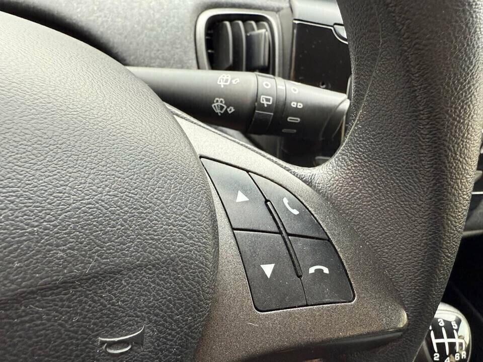 Lancia Ypsilon 1.0 FireFly 5 porte S&S Hybrid Ecochic Silver