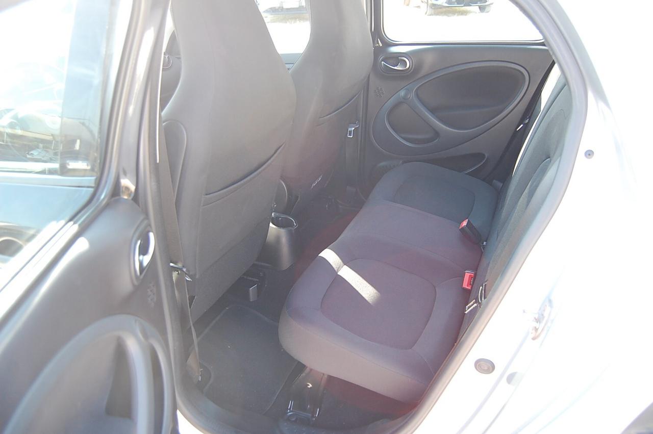 Smart ForFour 70 1.0 Passion