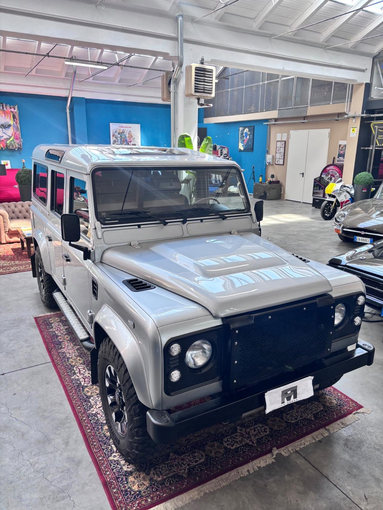 Land Rover Defender 110 2.2 TD4 Station Wagon SE N1