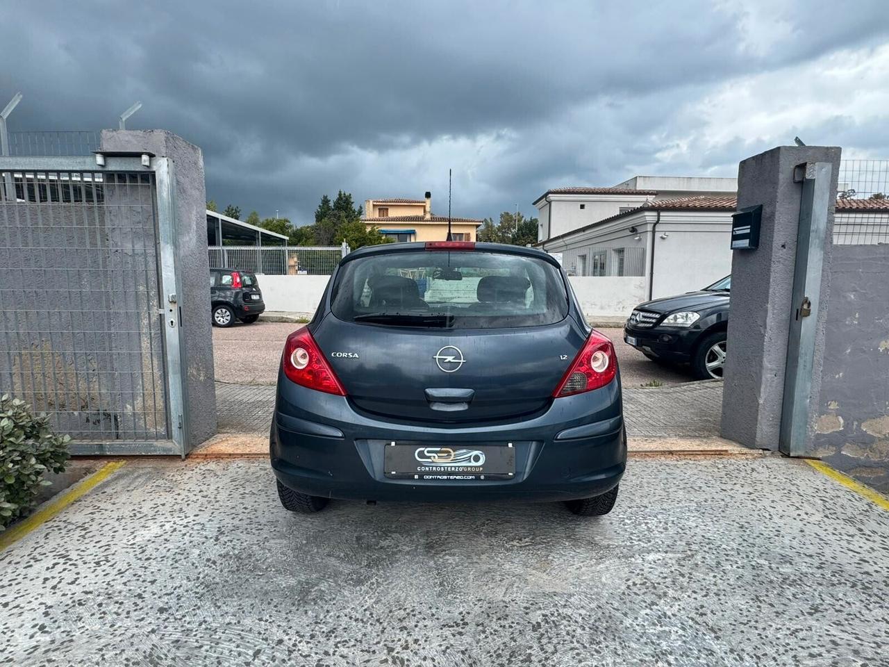 OPEL CORSA CAMBIO AUTOMATICO