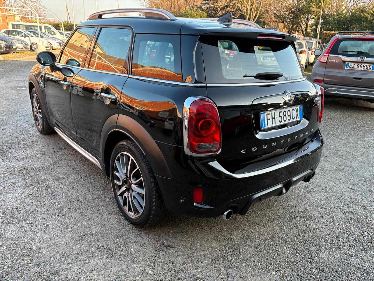 Mini Countryman 2.0 SD Hype Automatica-Unico Prop