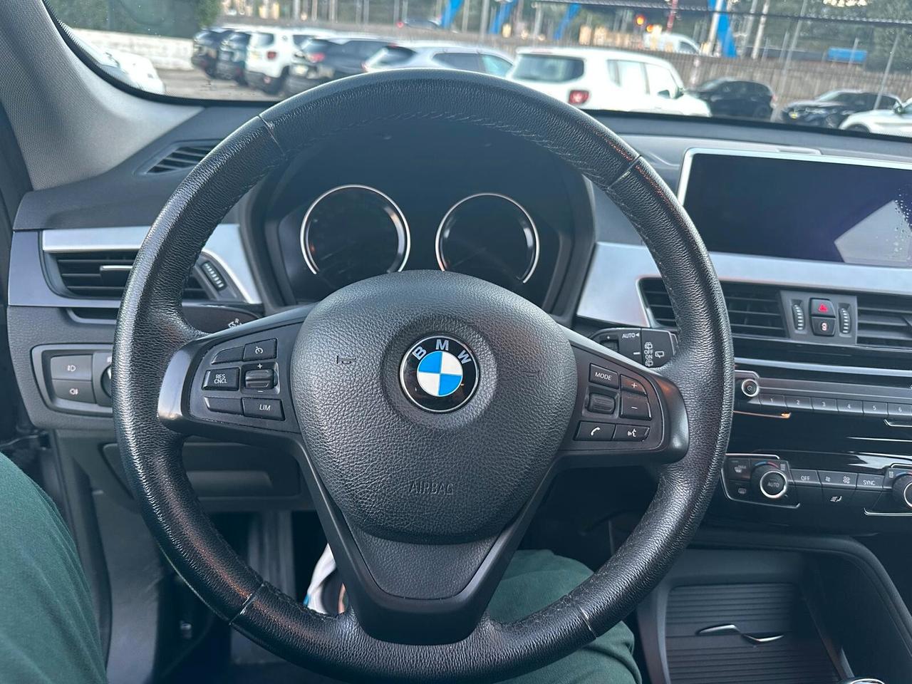 Bmw X1 xDrive18d Business