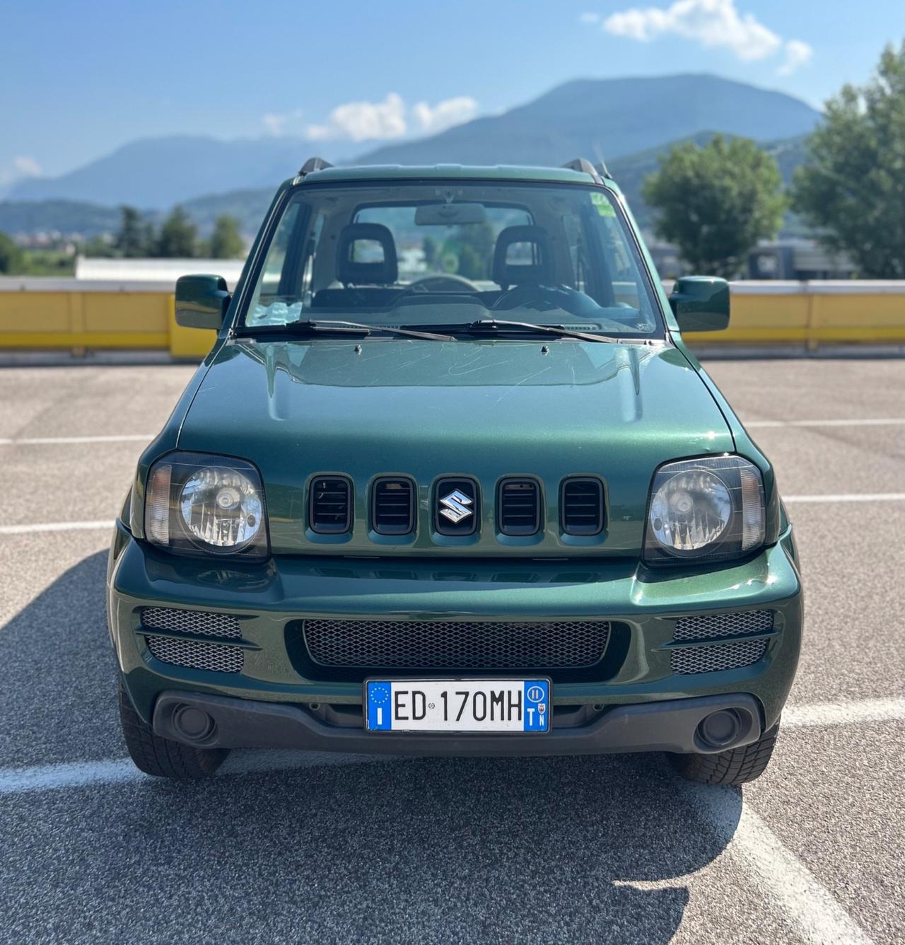 Suzuki Jimny 1.3i 4WD Special Neopatentati 2011