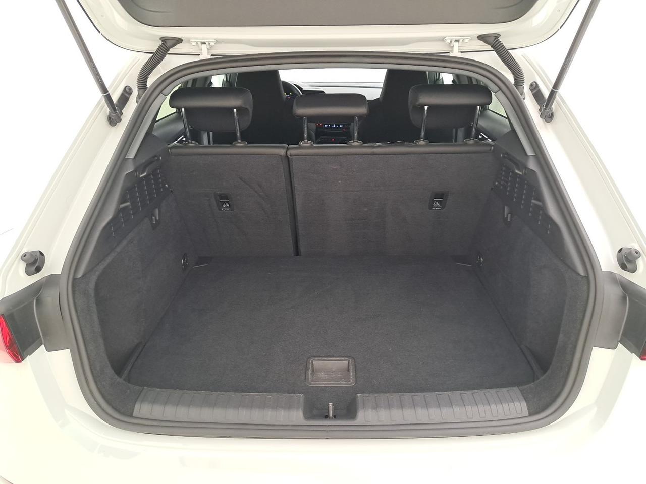 Audi A3 sportback 35 2.0 tdi s line edition s-tronic