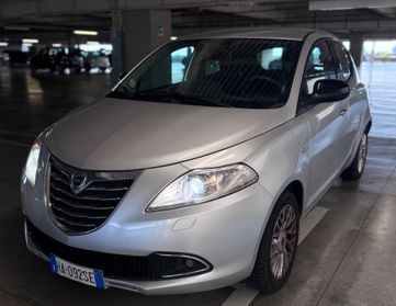 Lancia Ypsilon 1.2 69 CV 5 porte Platinum Euro 6