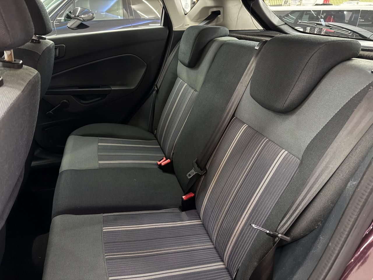 Ford Fiesta 1.2 82Cv Titanium