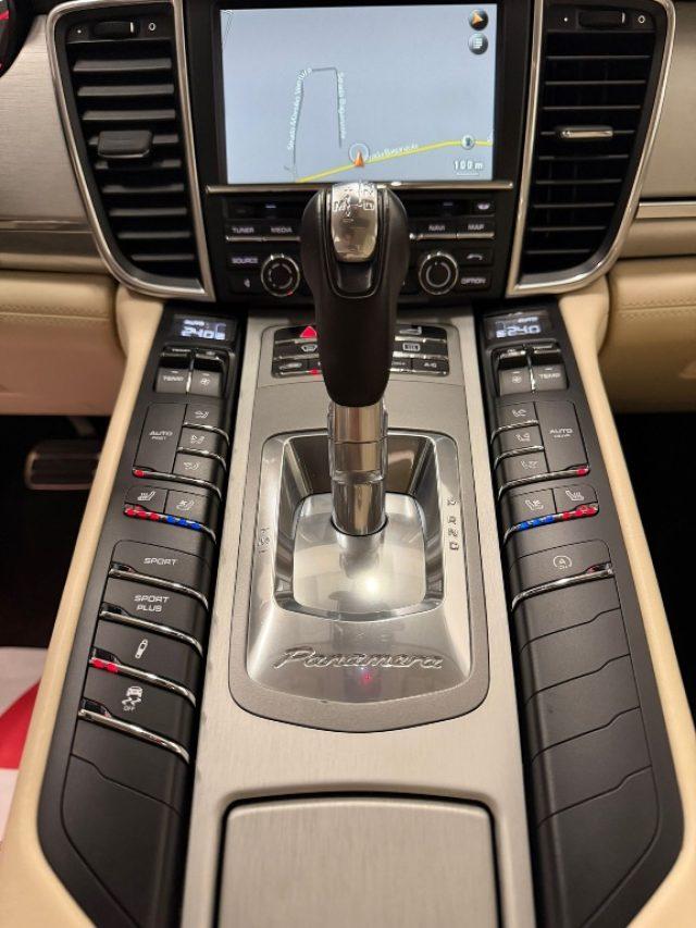 PORSCHE Panamera 3.0 Diesel // SERVICE PORSCHE//