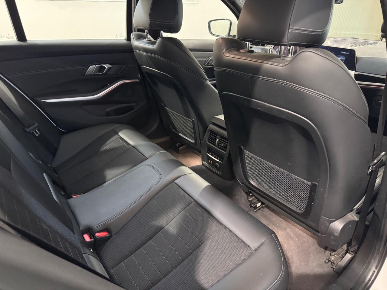 Bmw 320 320d Touring Sport 190CV Automatico