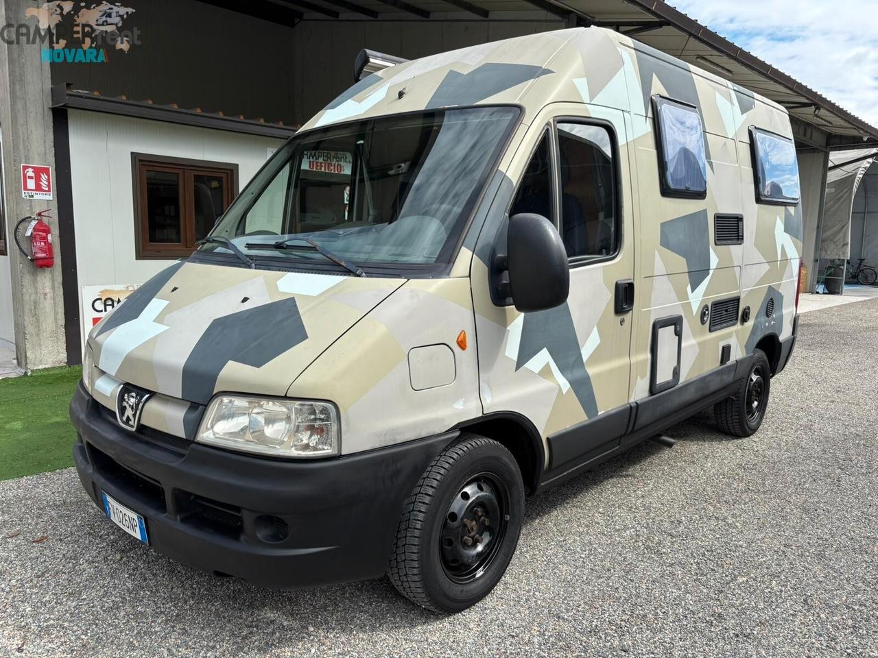 Peugeot 244 L - FURGONATO COMPATTO CON DINETTE A FERRO DI CAVALLO