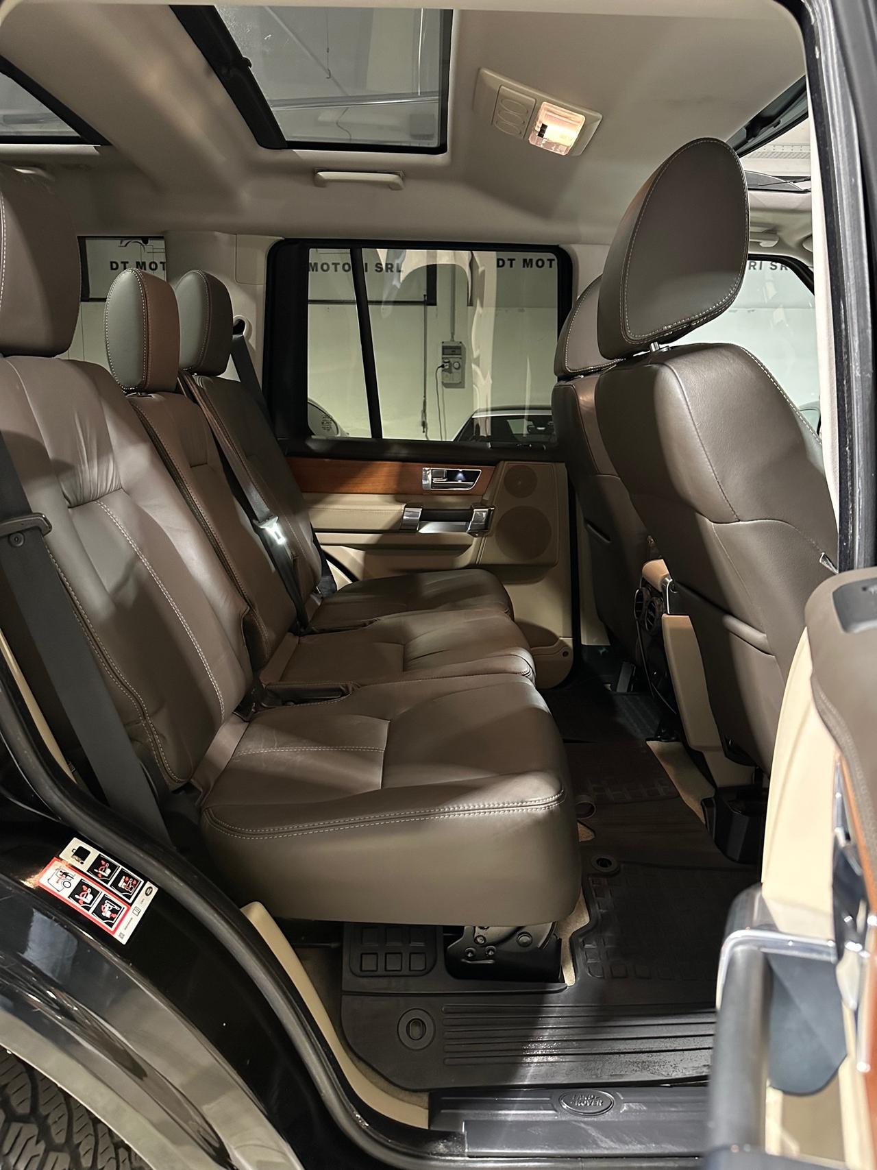 Land Rover Discovery 3.0 sdV6 HSE 7 POSTI - TETTO - UNICOPROPRIETARIO