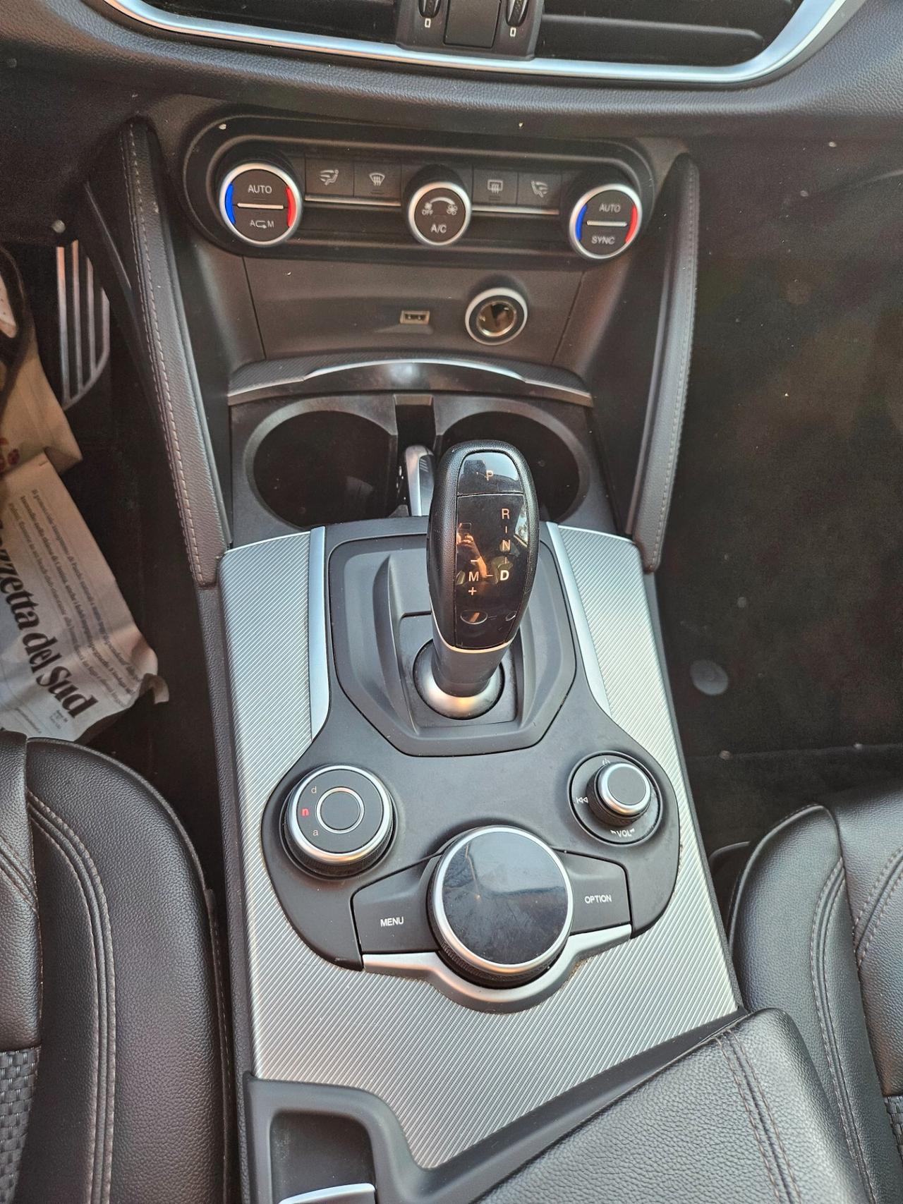 Alfa Romeo Stelvio 2.2 Turbodiesel 210 CV AT8 Q4 Executive