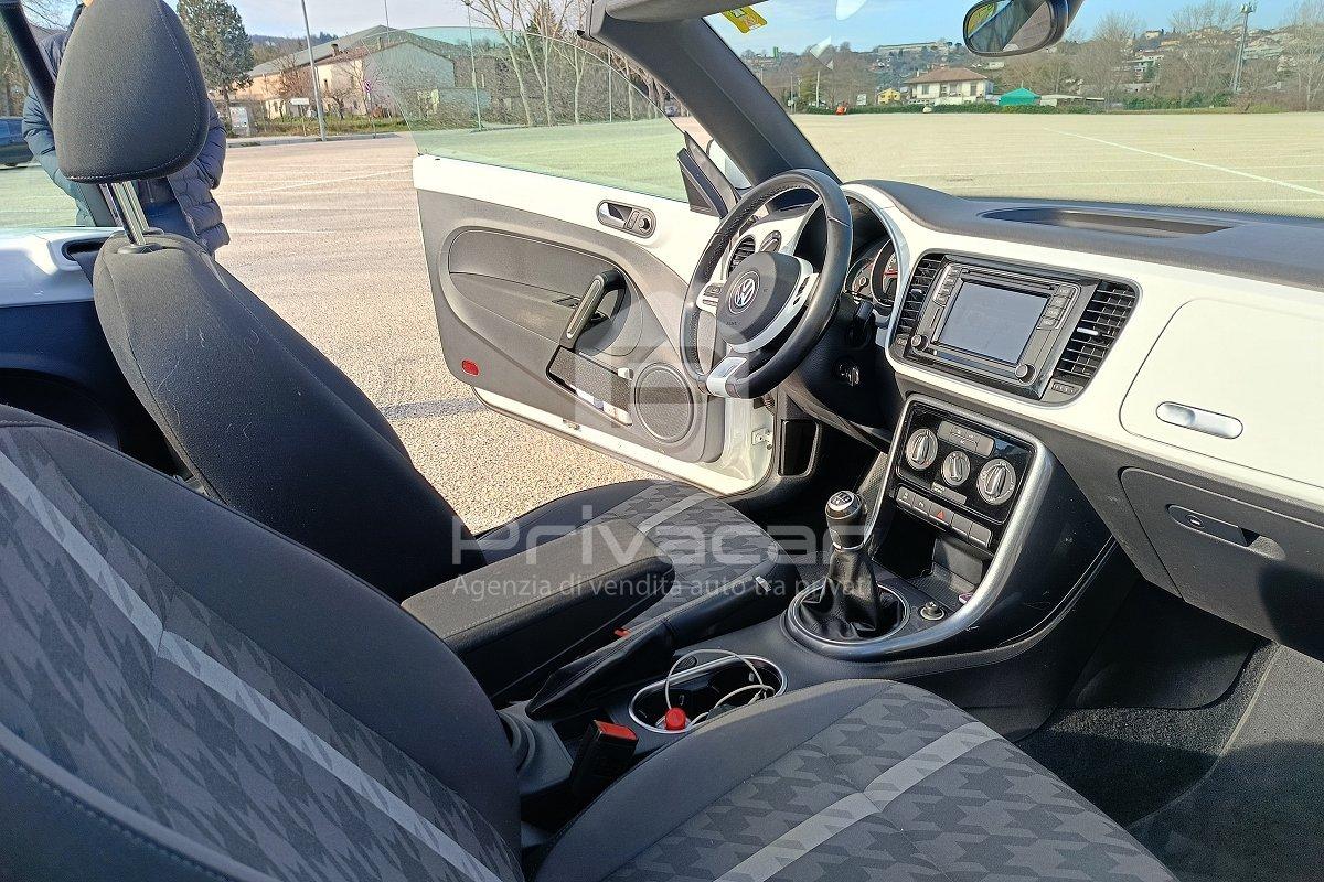 VOLKSWAGEN Maggiolino Cabrio 2.0 TDI Design BlueMotion Technology