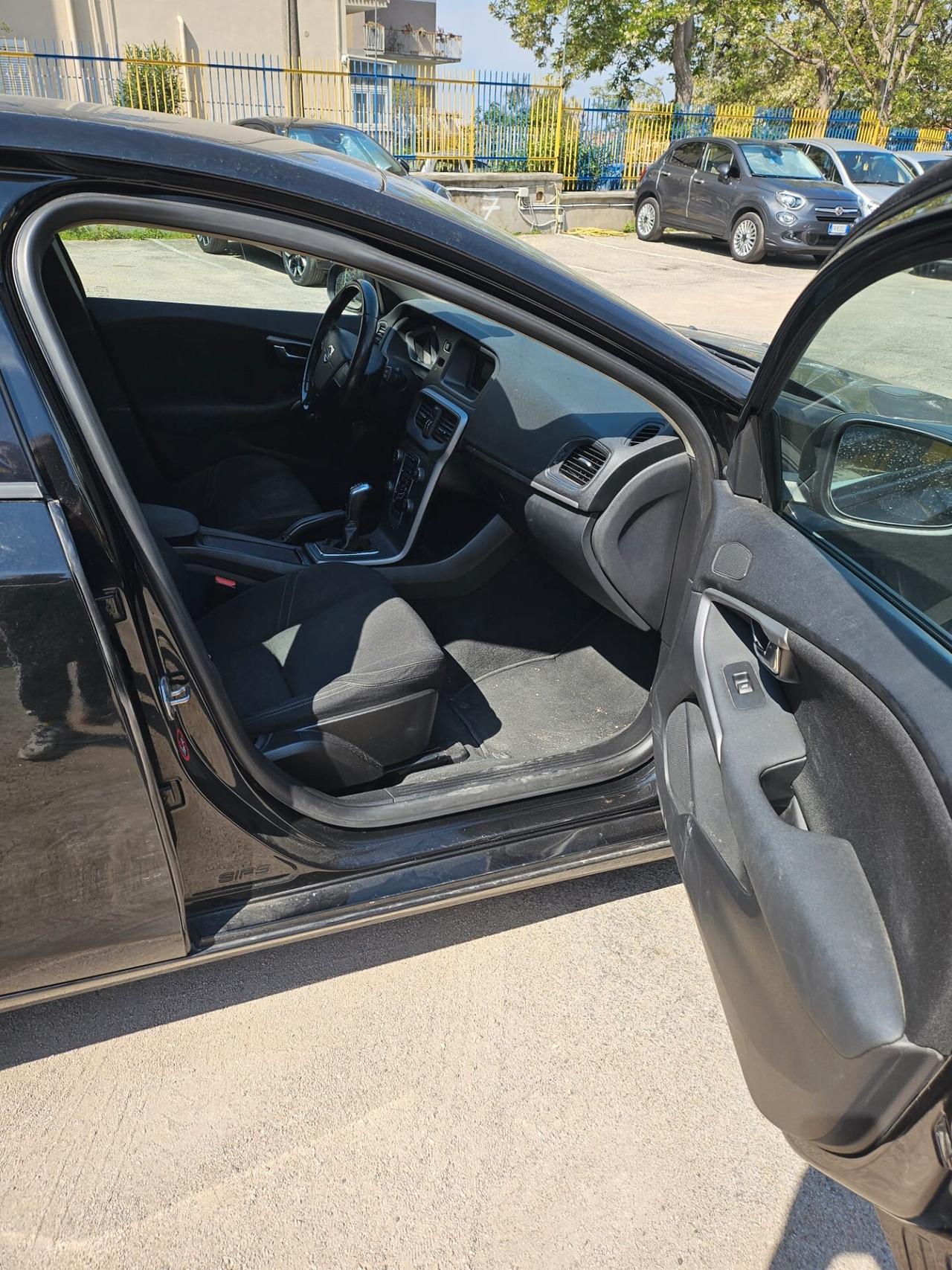 Volvo V40 D2 1.6 Ocean Race