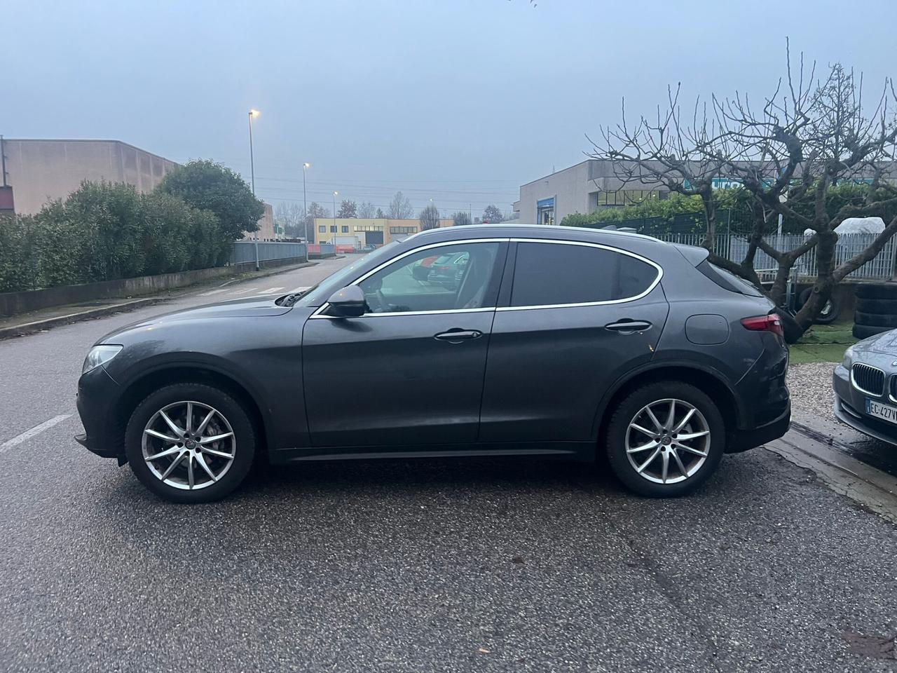 Alfa Romeo Stelvio 2.0 Turbo 200 CV AT8 Q4 Executive