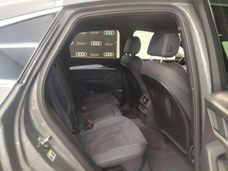 Audi Q5 Q5 Sportback 40 2.0 tdi mhev 12V S line quattro s-tronic