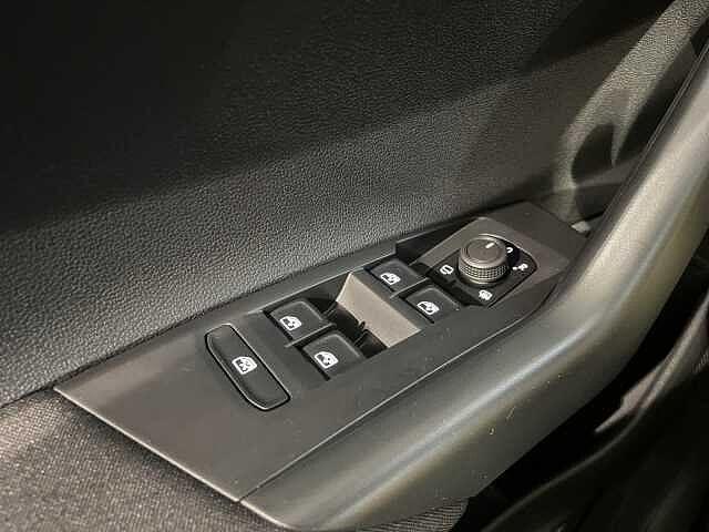 Volkswagen Polo 6ª serie 1.0TSI 95CV DSG Life - IVA ESPOSTA/NEOPATENTATI