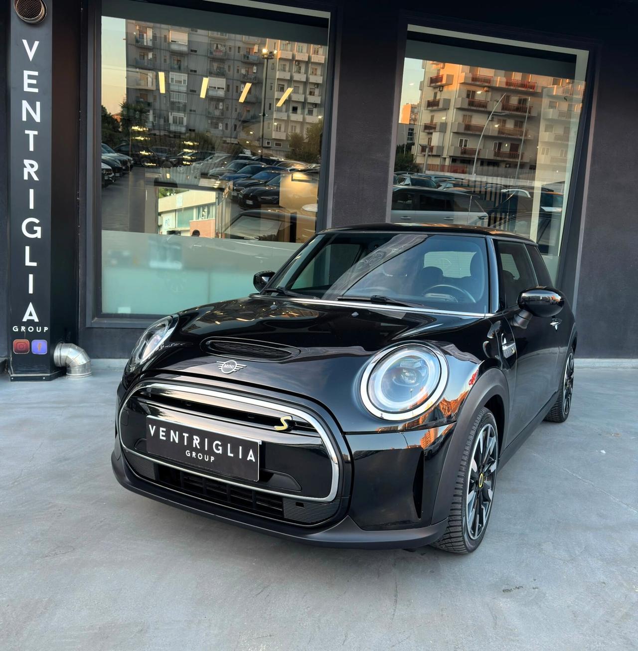 Mini Full Electric Cooper SE Yours