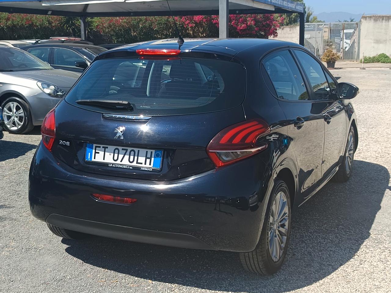 Peugeot 208 2019 - 1.2 benzina Lb automobili