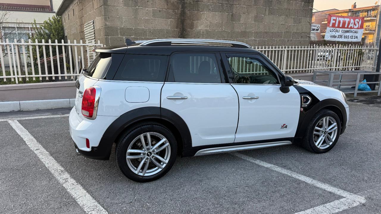 Mini Cooper SD Countryman 2.0 ALL4 Automatica