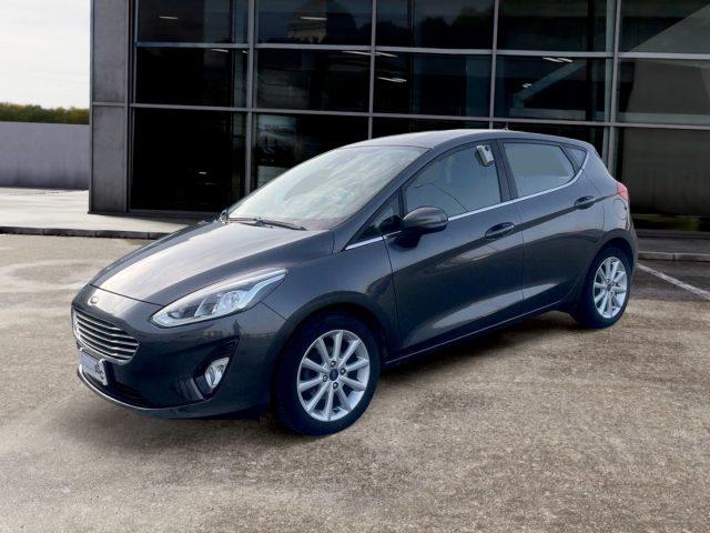 FORD Fiesta 1.1 BENZ 85 CV 5 porte Titanium OK NEOPATENTATI