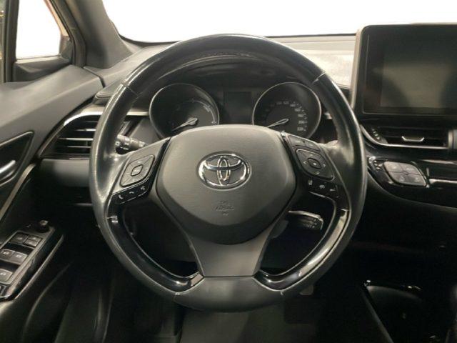 TOYOTA C-HR 1.8 Hybrid E-CVT Trend