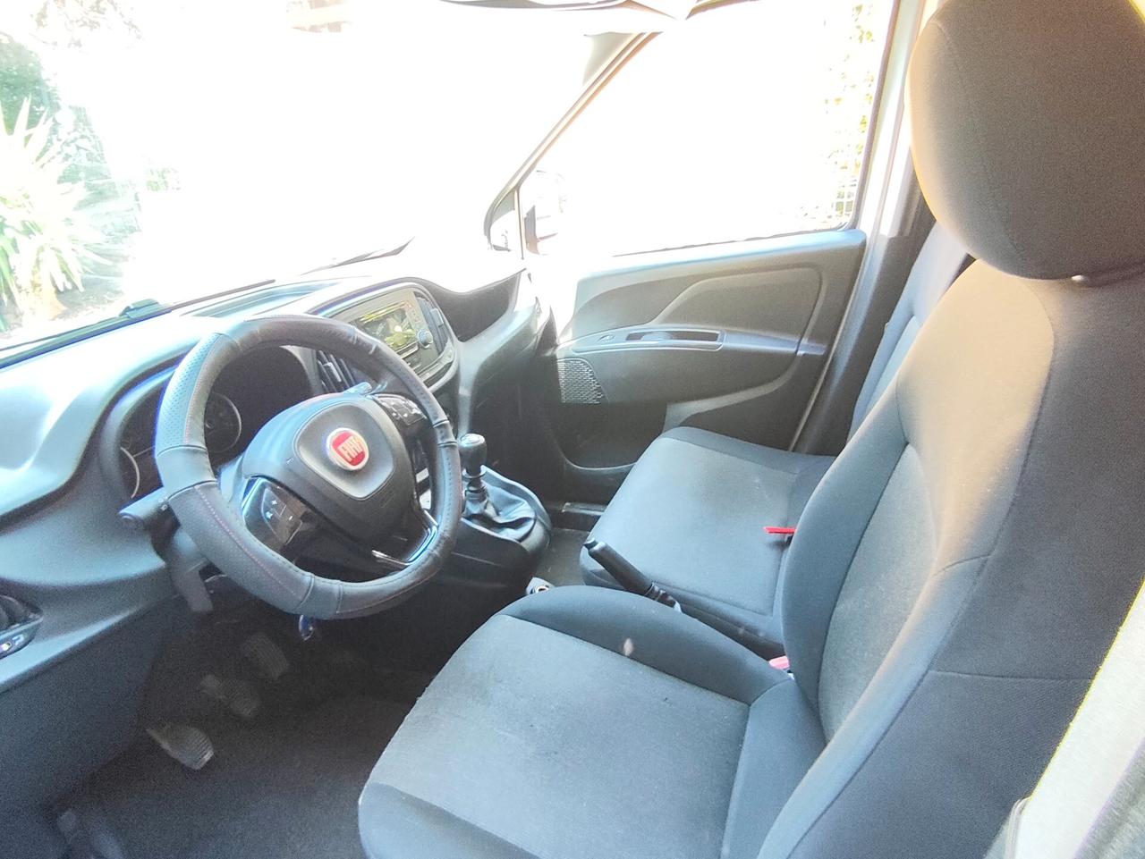 Furgone Fiat Doblò 3 posti 1.6 Multijet 2016