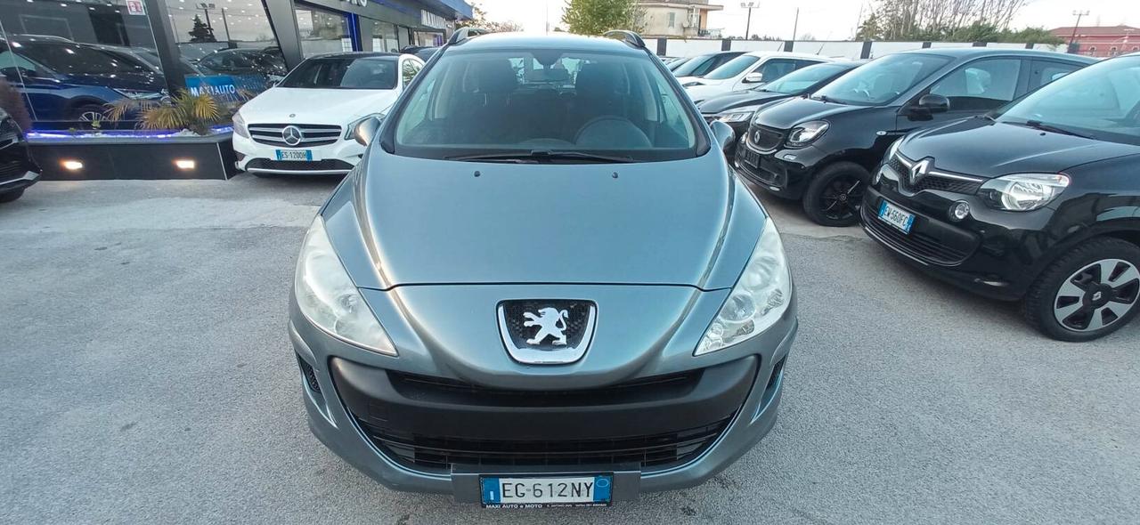 Peugeot 308 1.6 HDi 93CV