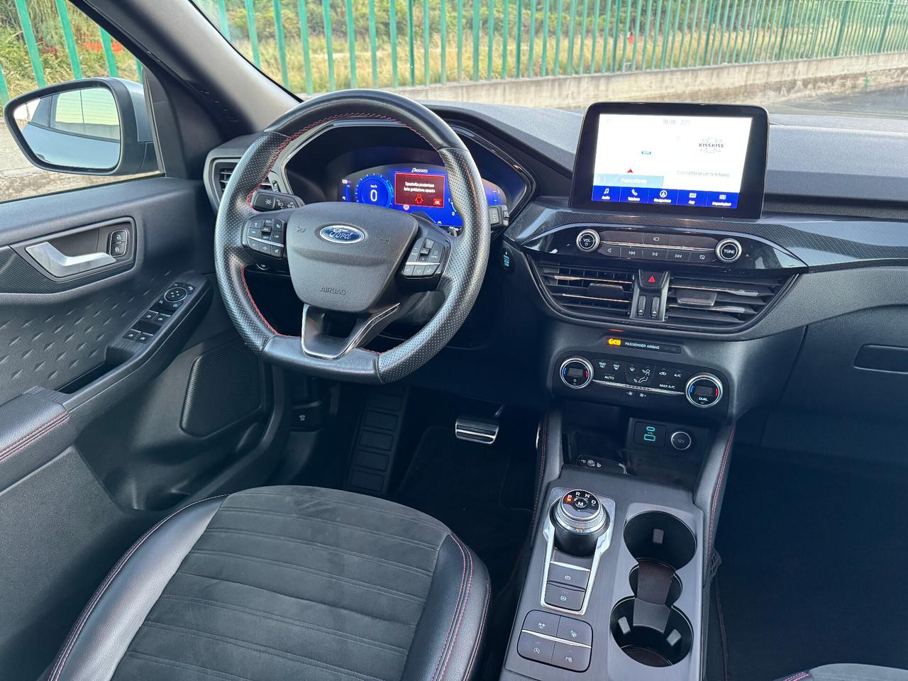 Ford Kuga 1.5 TDCI 120 CV S&S 2WD ST-Line