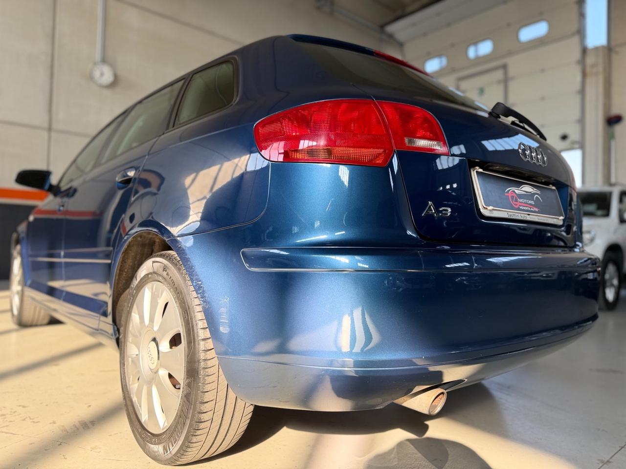 Audi A3 SPB 1.6 16V FSI Ambition NEOPATENTATI