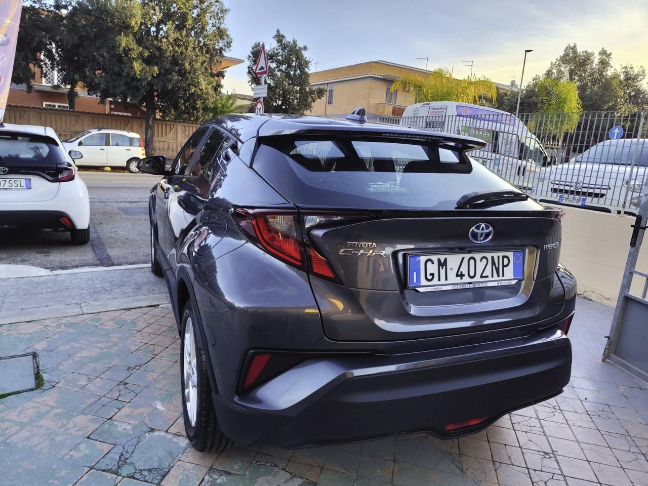 Toyota C-HR 1.8 Hybrid E-CVT Business