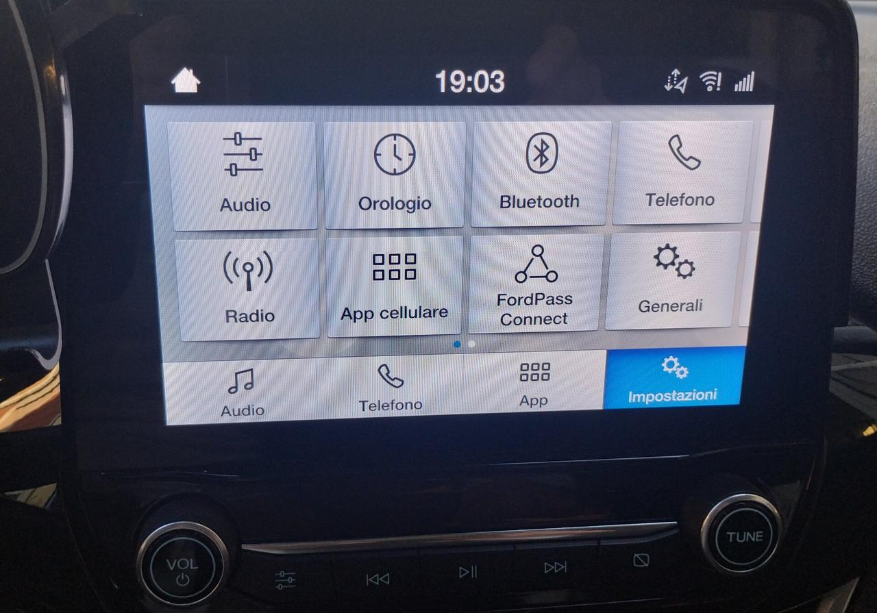 Ford Fiesta 1.1 75 CV 5 porte Connect