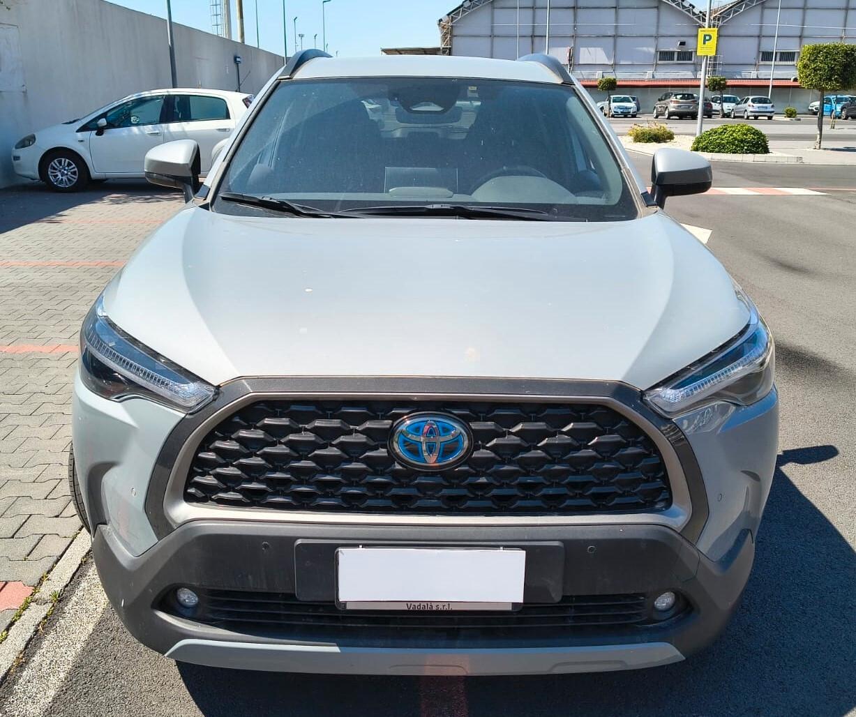 Toyota Corolla Cross 2.0 Hybrid 197 CV E-CVT Lounge Light