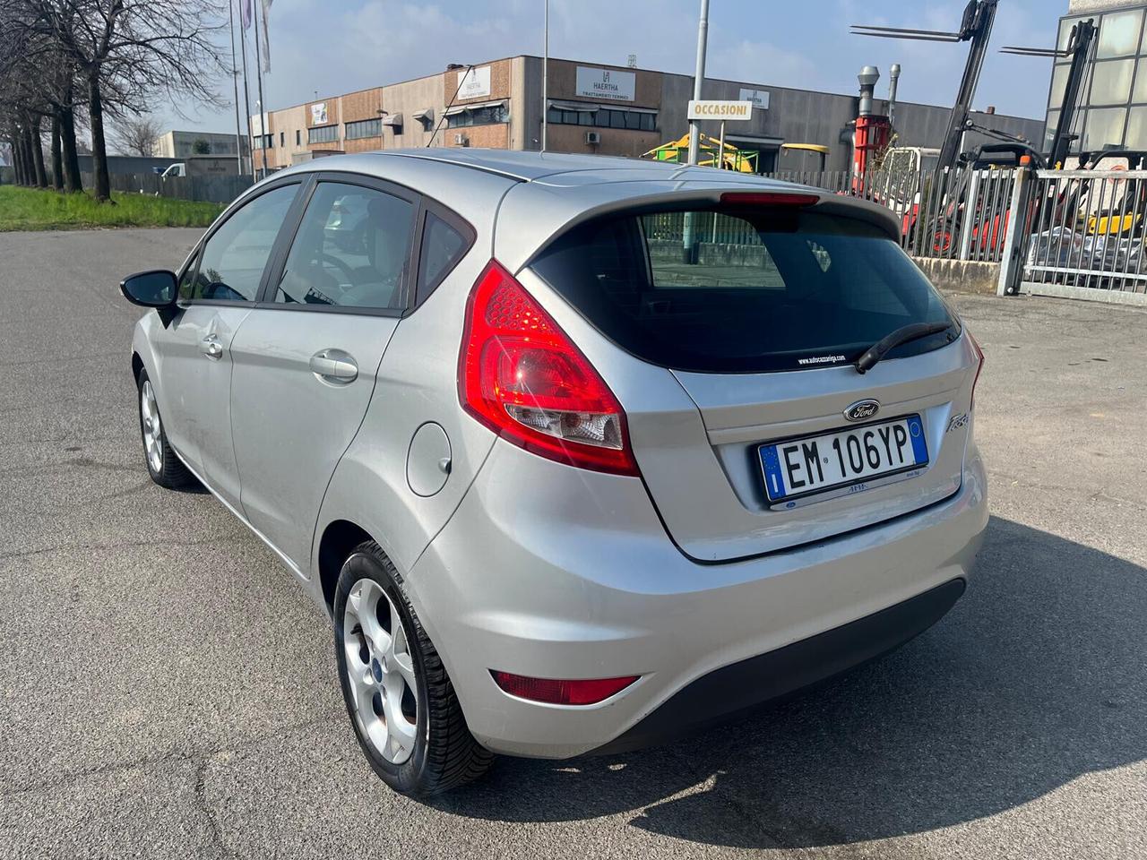 Ford Fiesta 1.4 TDCi 70CV 5p. Business ** NEOPATENTATI**