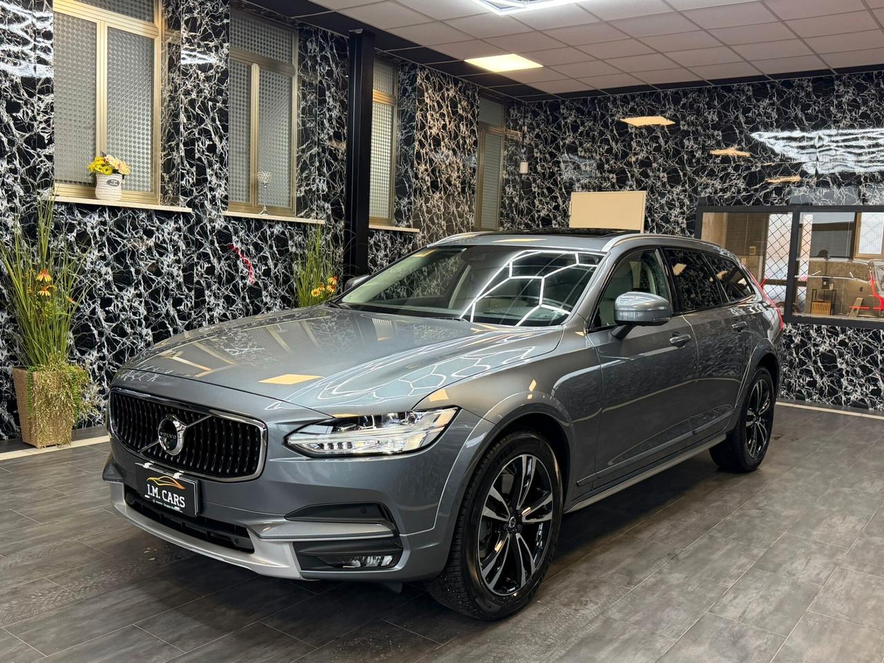 Volvo V90 Cross Country D5 AWD Geartronic Pro